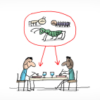 Deux personnes sont à table. Ils mangent des insectes.